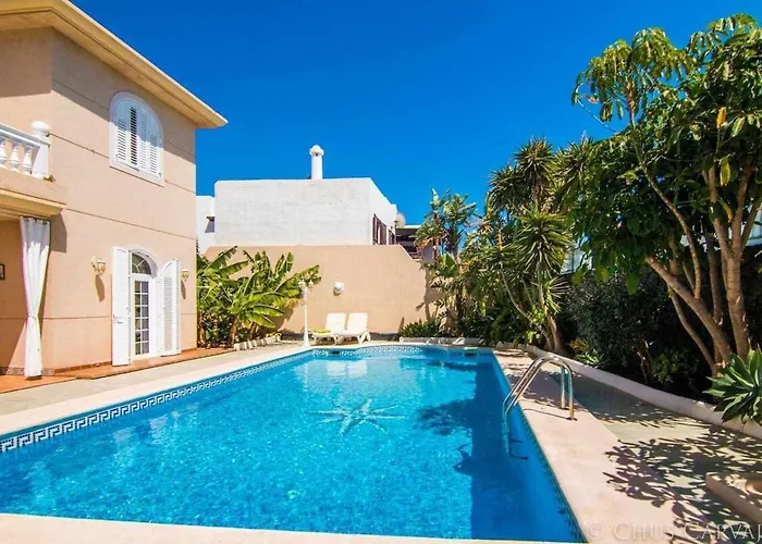Bayside Concha House - Beachfront Oasis With Heated Pool