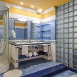 Apartamento Bayside Concha House - Beachfront Oasis With Heated Pool Playa Honda (Lanzarote)