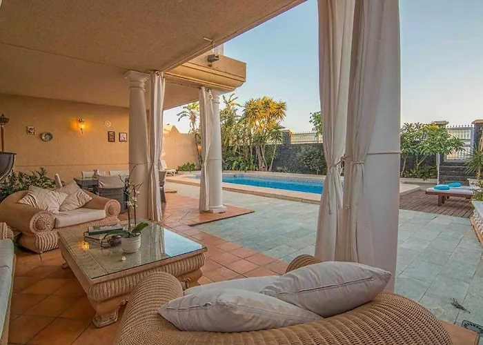Lejlighed Bayside Concha House - Beachfront Oasis With Heated Pool *