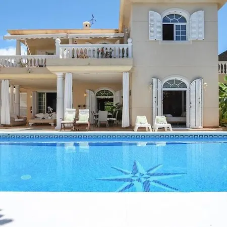 Bayside Concha House - Beachfront Oasis With Heated Pool * 플라야 온다