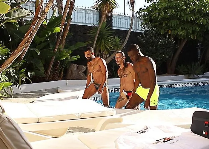 아파트 Bayside Concha House - Beachfront Oasis With Heated Pool *